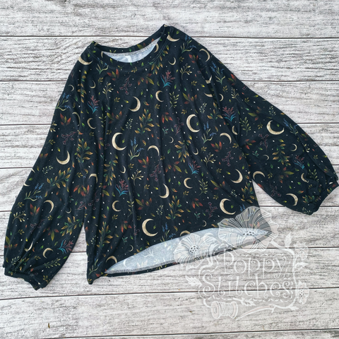 Crescent Moon Garden Bishop Sleeve Top, Size 9/10